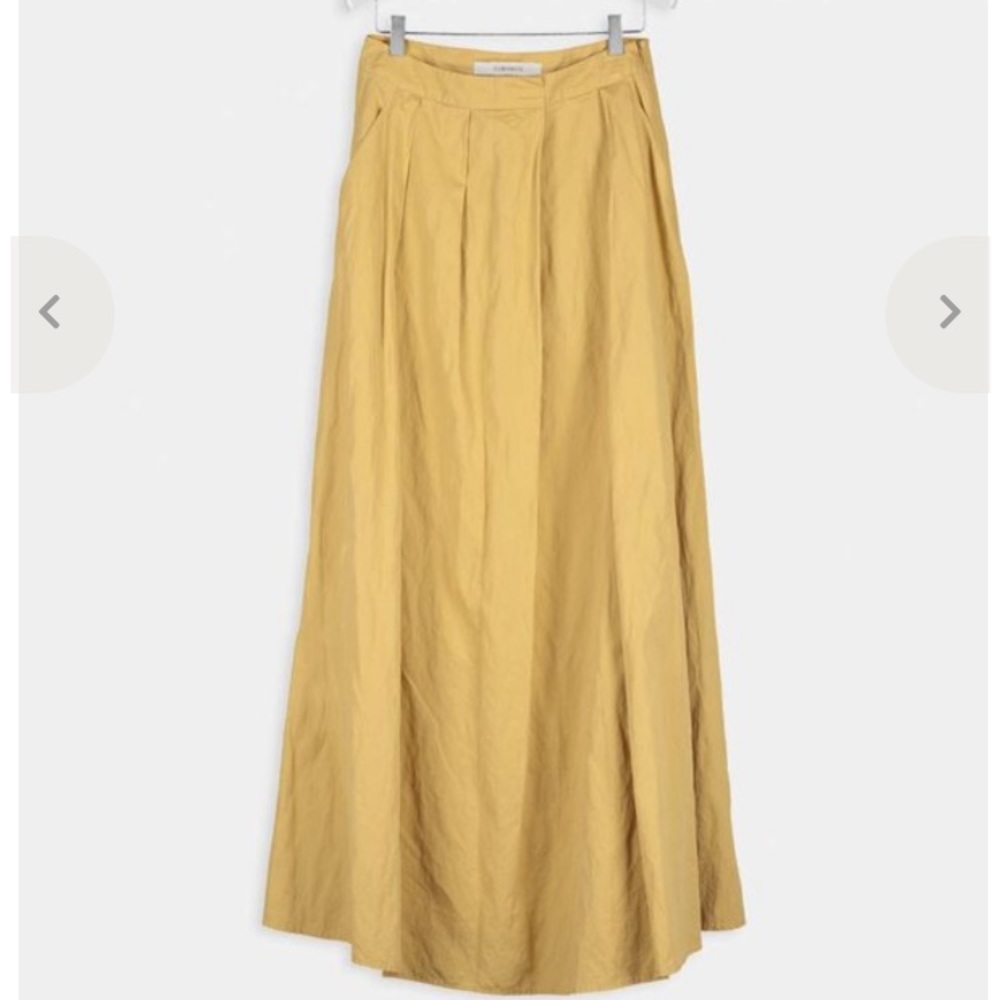Humanoid fashion skirt